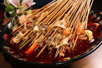 冷串串缽缽雞技術培訓機構怎么選？餐飲培訓學校