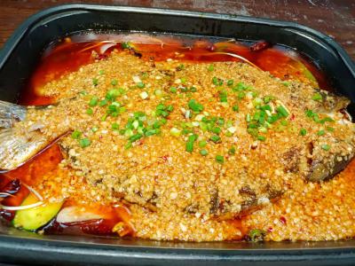 在哪里可以在短時(shí)間內(nèi)學(xué)習(xí)萬(wàn)州烤魚(yú)技術(shù)？