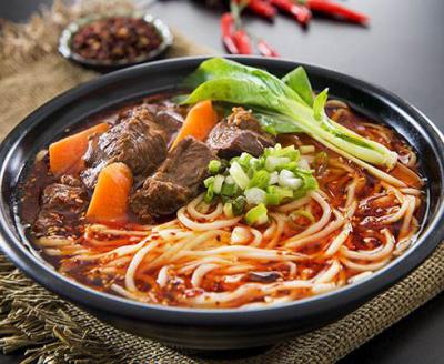 專業(yè)學(xué)習(xí)重慶小面技術(shù)培訓(xùn)哪家好？