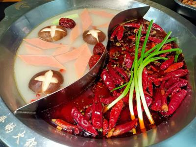 四川火鍋技術(shù)培訓(xùn)學(xué)校哪家好？飄味緣餐飲培訓(xùn)學(xué)校